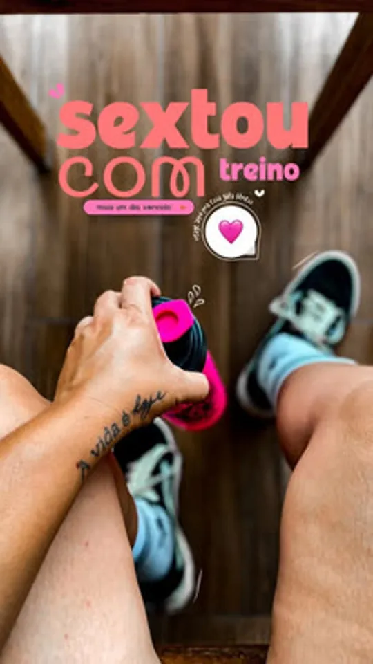Story com figurinhas do pack — exemplo 1